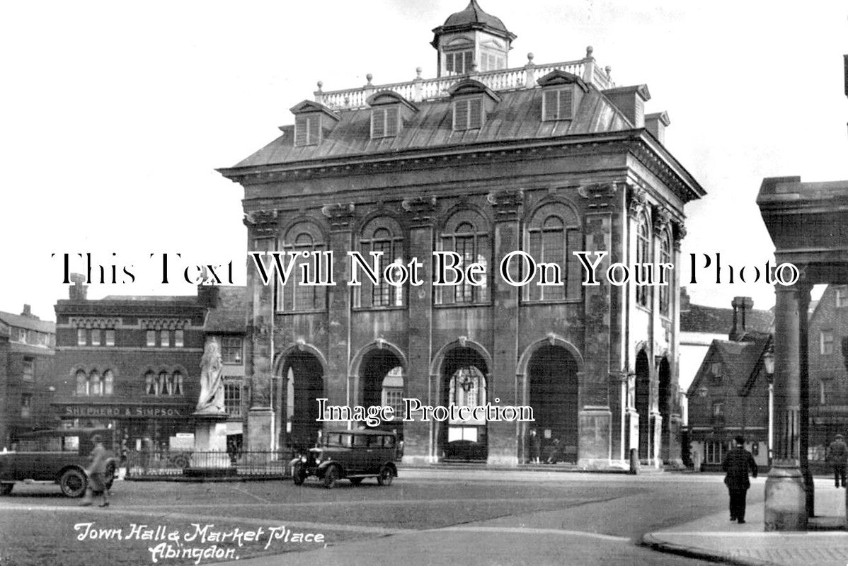 OX 796 - Town Hall & Market Place, Abingdon, Oxfordshire