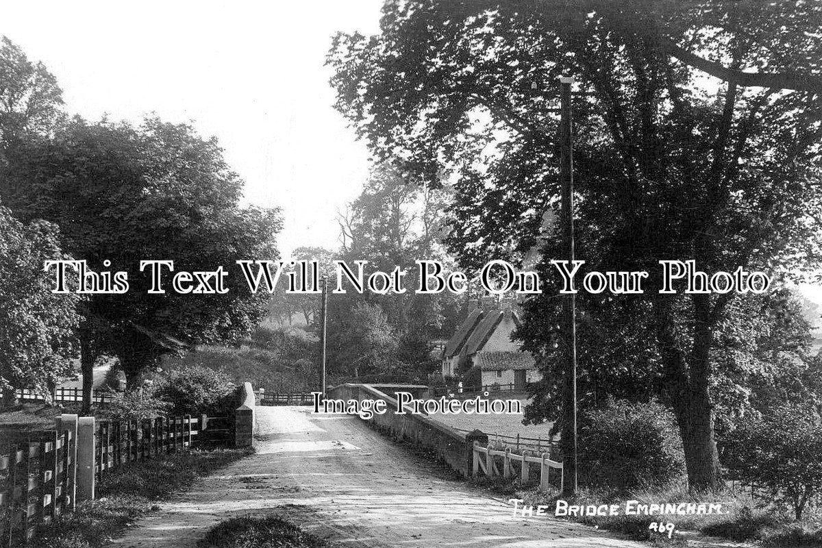 RU 250 - The Bridge, Empingham, Rutland