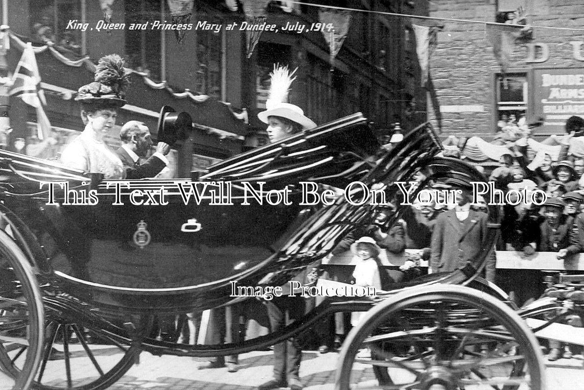 SC 1101 - King George V Queen & Princess Mary, Dundee, Scotland 1914