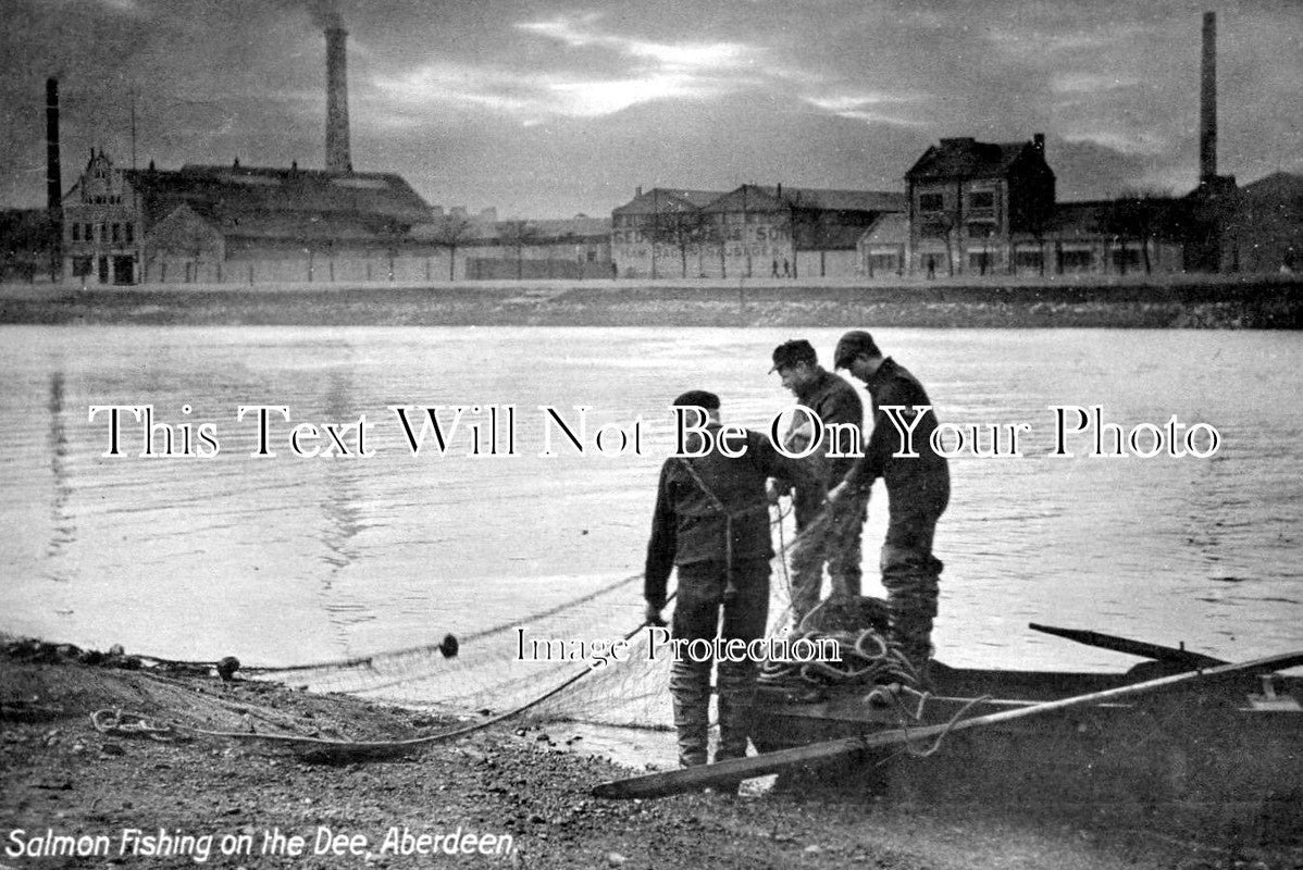 SC 1243 - Salmon Fishing On The Dee, Aberdeen, Scotland c1915
