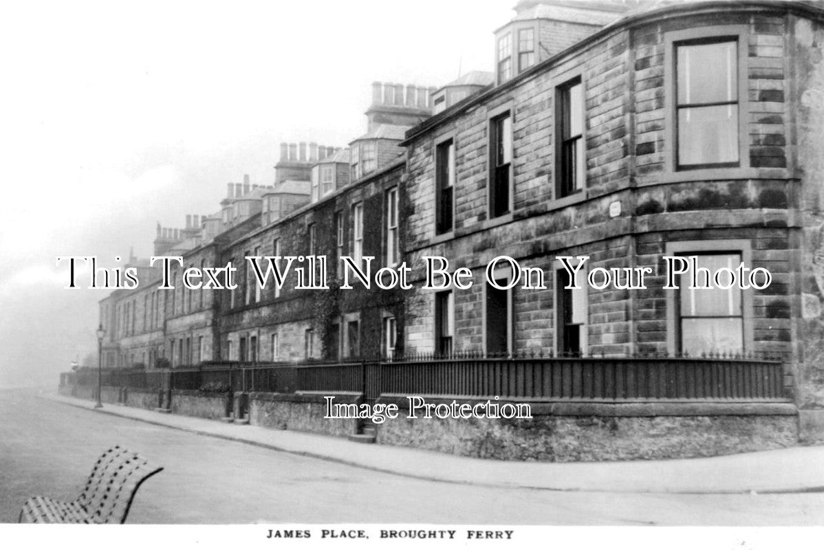 SC 1390 - James Place, Broughty Ferry, Dundee, Angus, Scotland