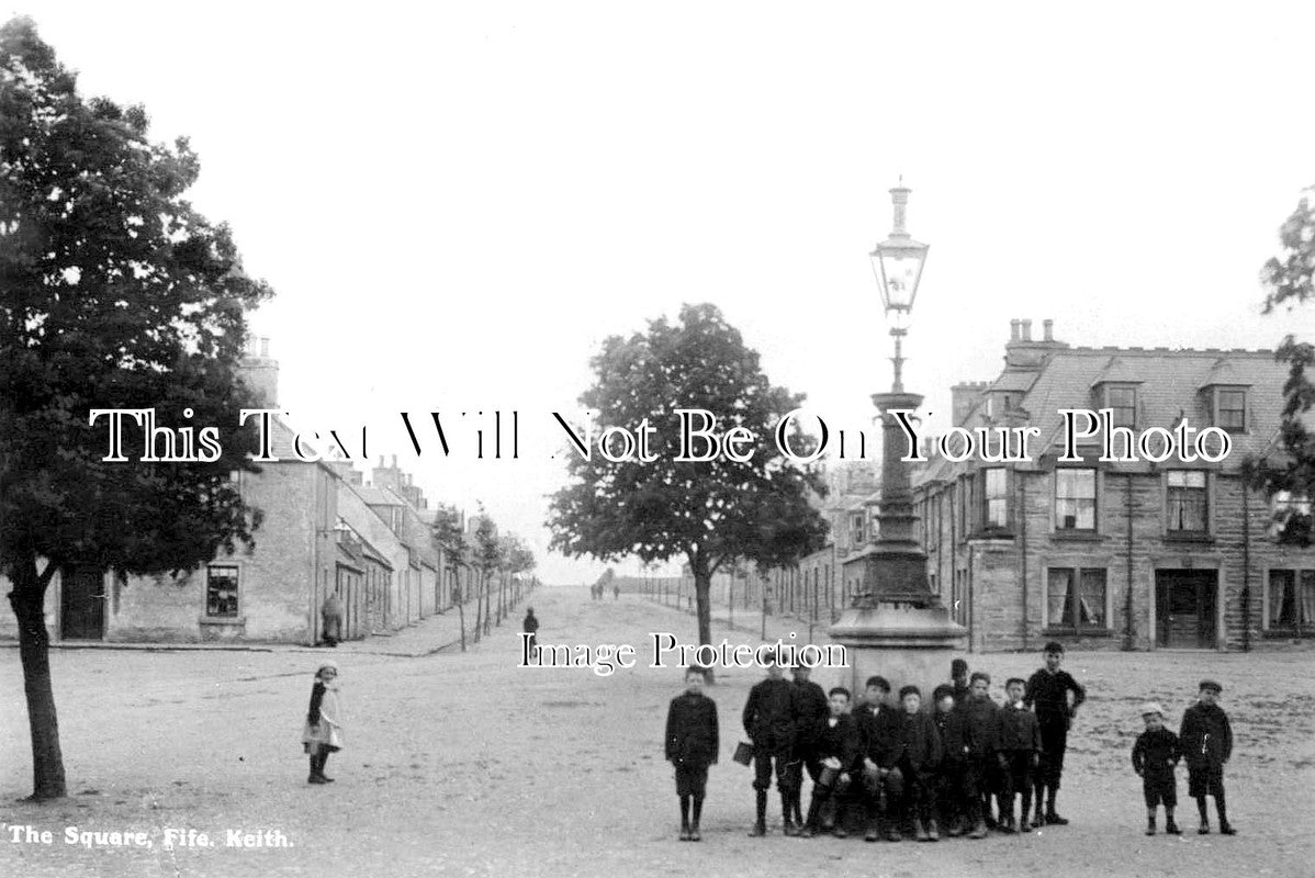 SC 1753 - The Square, Fife, Keith, Scotland