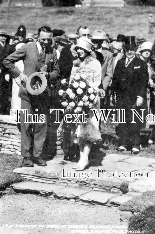 SC 1848 - Duchess Of York At Dundee Flower Show, Angus, Scotland