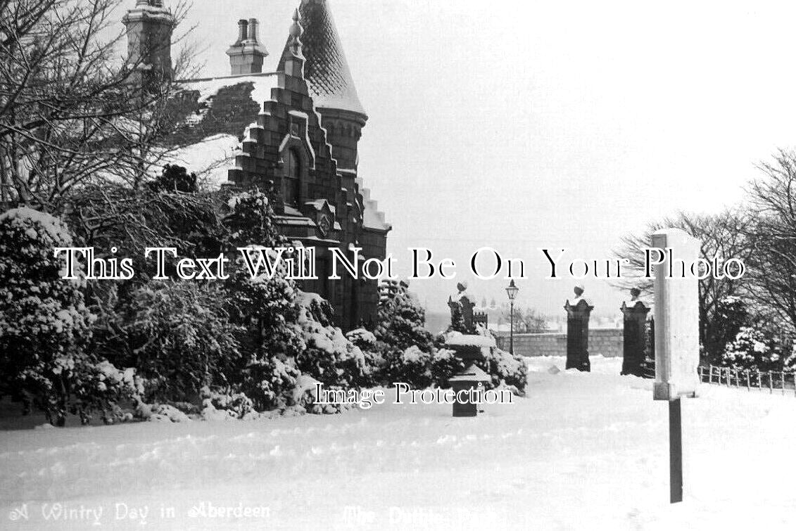 SC 1960 - A Wintry Day, The Duthie Park, Aberdeen, Scotland