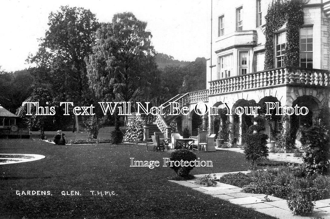 SC 2118 - Gardens, The Glen, Peebleshire, Scotland