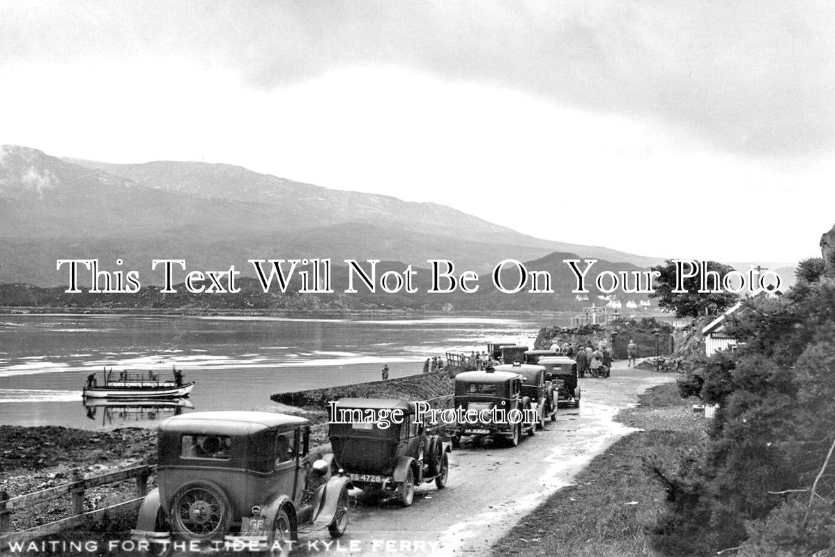 SC 2174 - Waiting For The Tide, Kyle Ferry To Skye, Scotland c1934