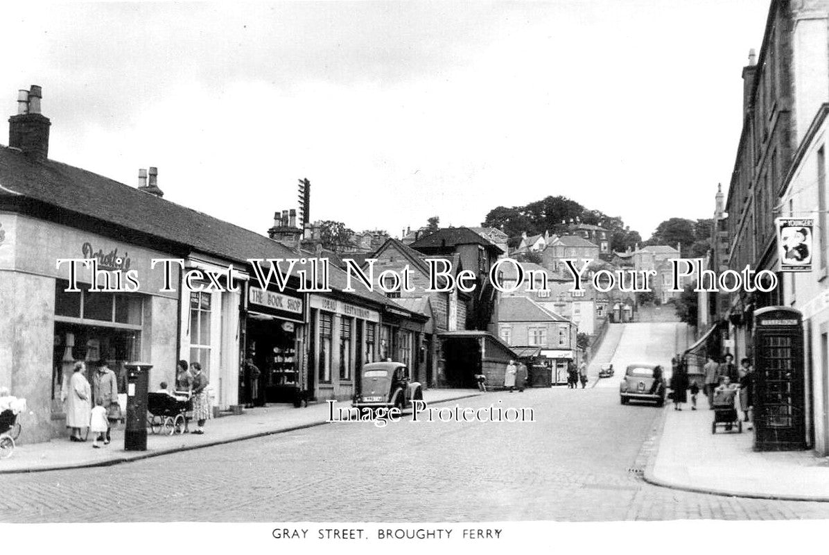 SC 2711 - Gray Street, Broughty Ferry, Dundee, Scotland c1940
