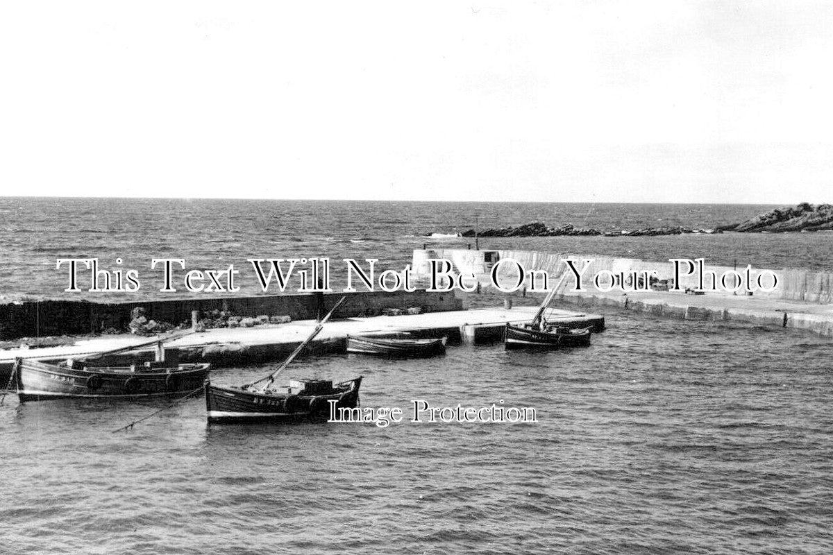 SC 3093 - The Harbour, Gardenstown, Scotland