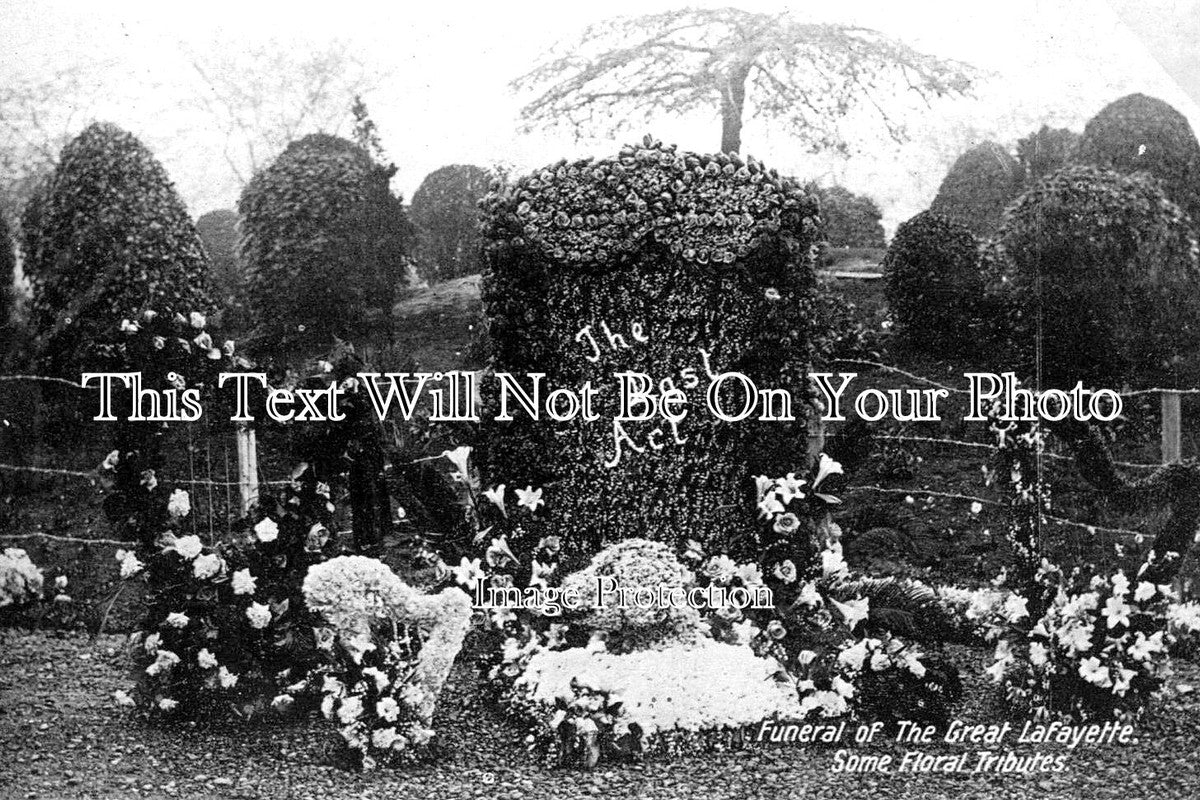 SC 3449 - Funeral Of The Great Lafayette, Piershill Cemetary, Edinburgh
