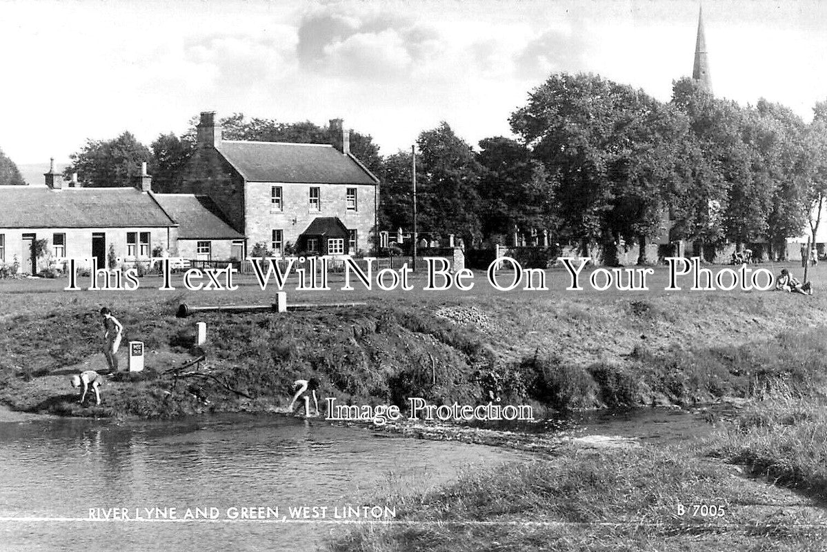 SC 3663 - River Lyne & Green, West Linton, Scotland
