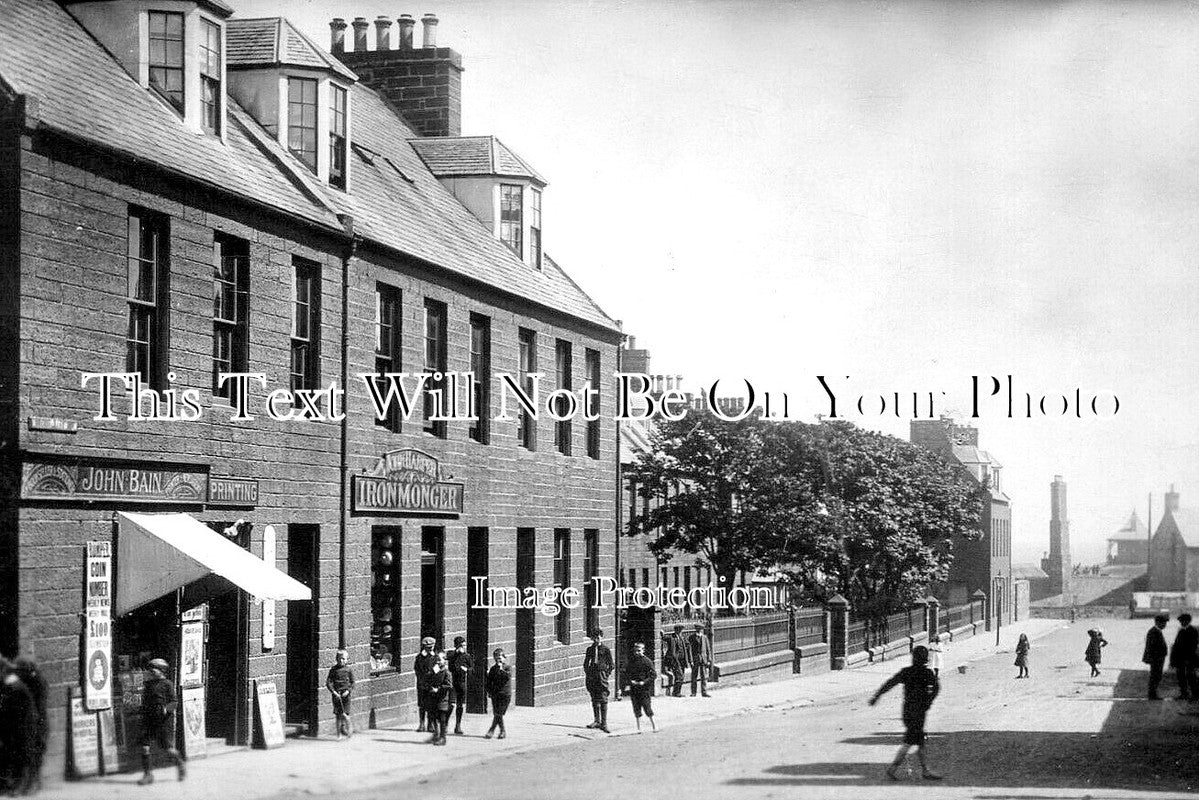 SC 3666 - Bank Row, Wick, Caithness, Scotland c1910