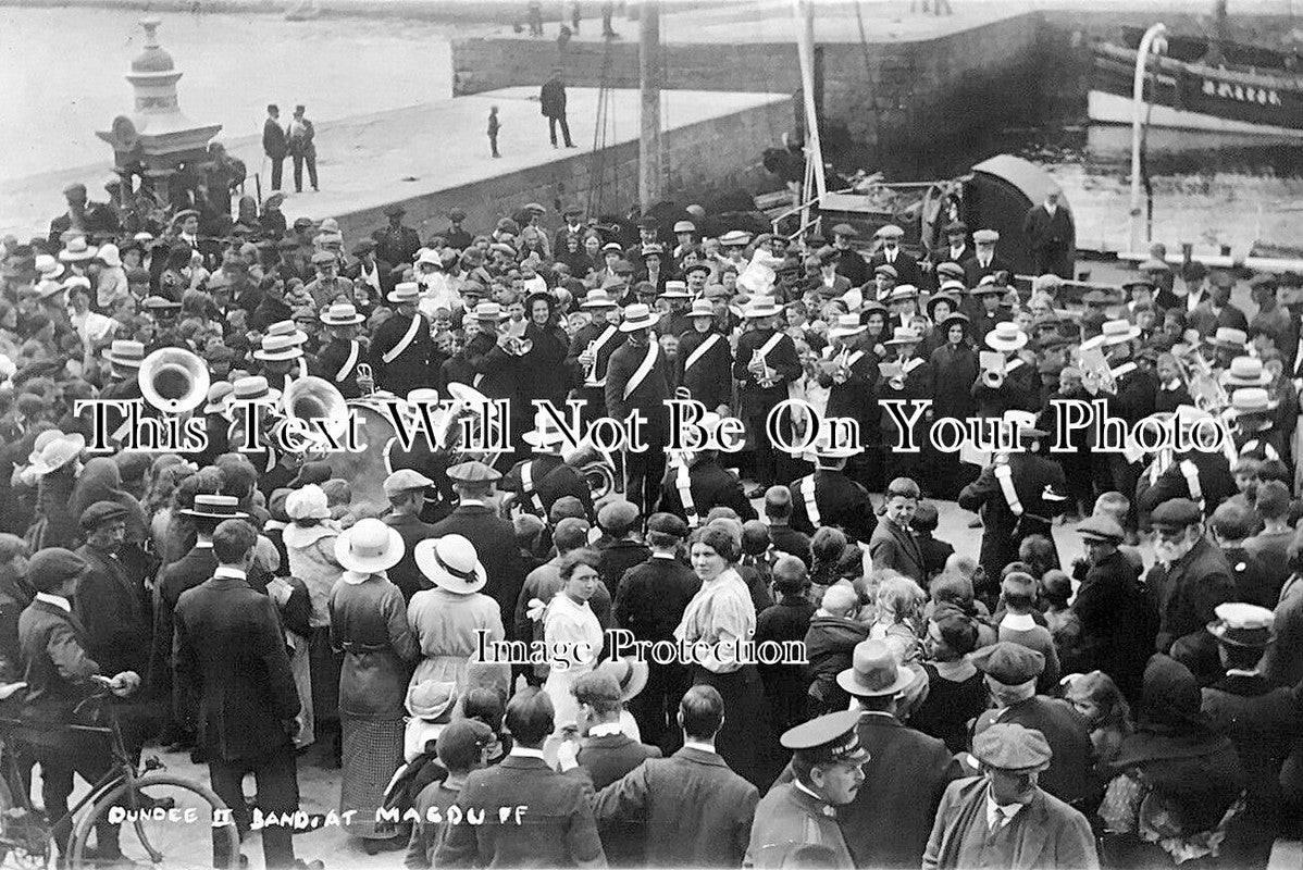 SC 4120 - Dundee II Band At Macduff, Aberdeenshire, Scotland