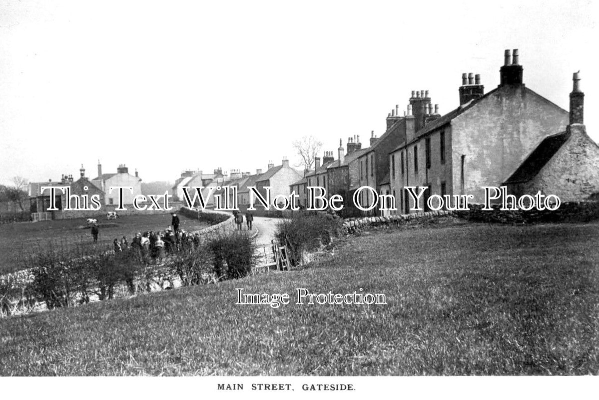 SC 641 - Main Street, Gateside, Scotland