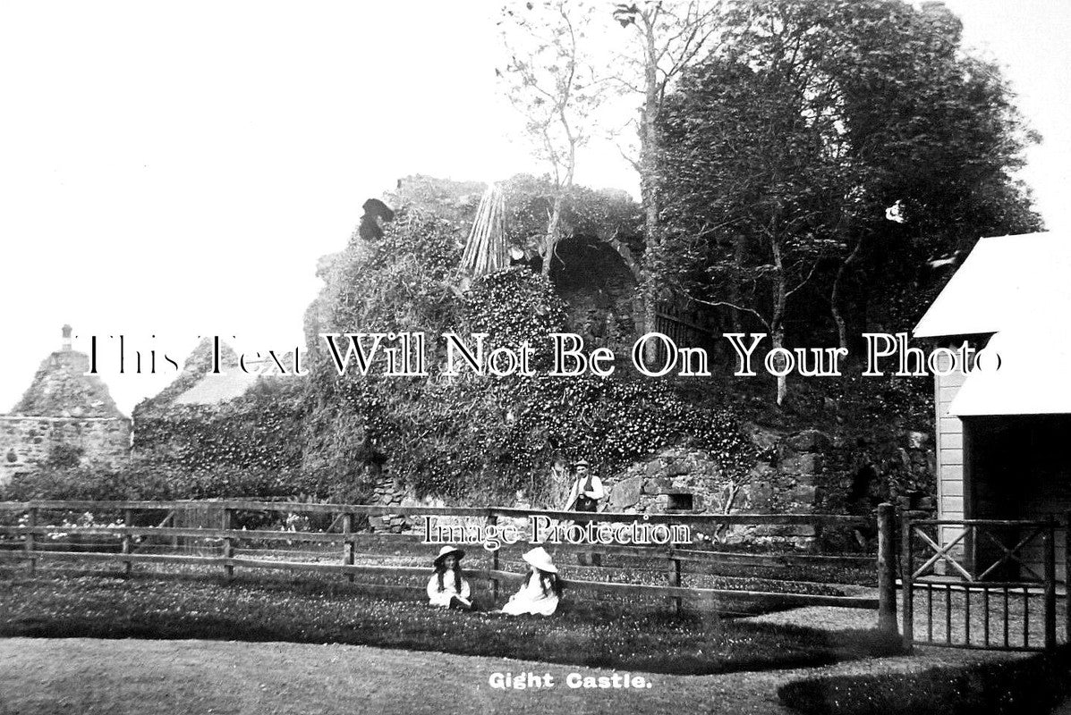 SC 800 - Gight Castle, Fyvie, Scotland c1918