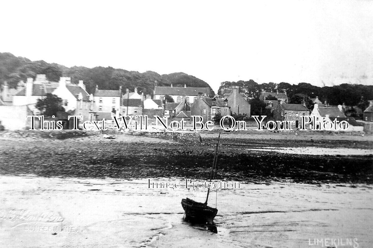 SC 909 - The Old Pier, Limekilns, Fife, Scotland c1906