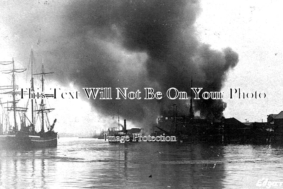 SF 1567 - Oil Mills Fire, Lowestoft, Suffolk c1904