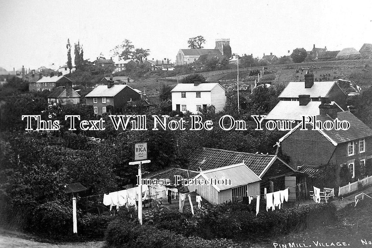 SF 169 - Riga Inn, Pin Mill, Suffolk c1924