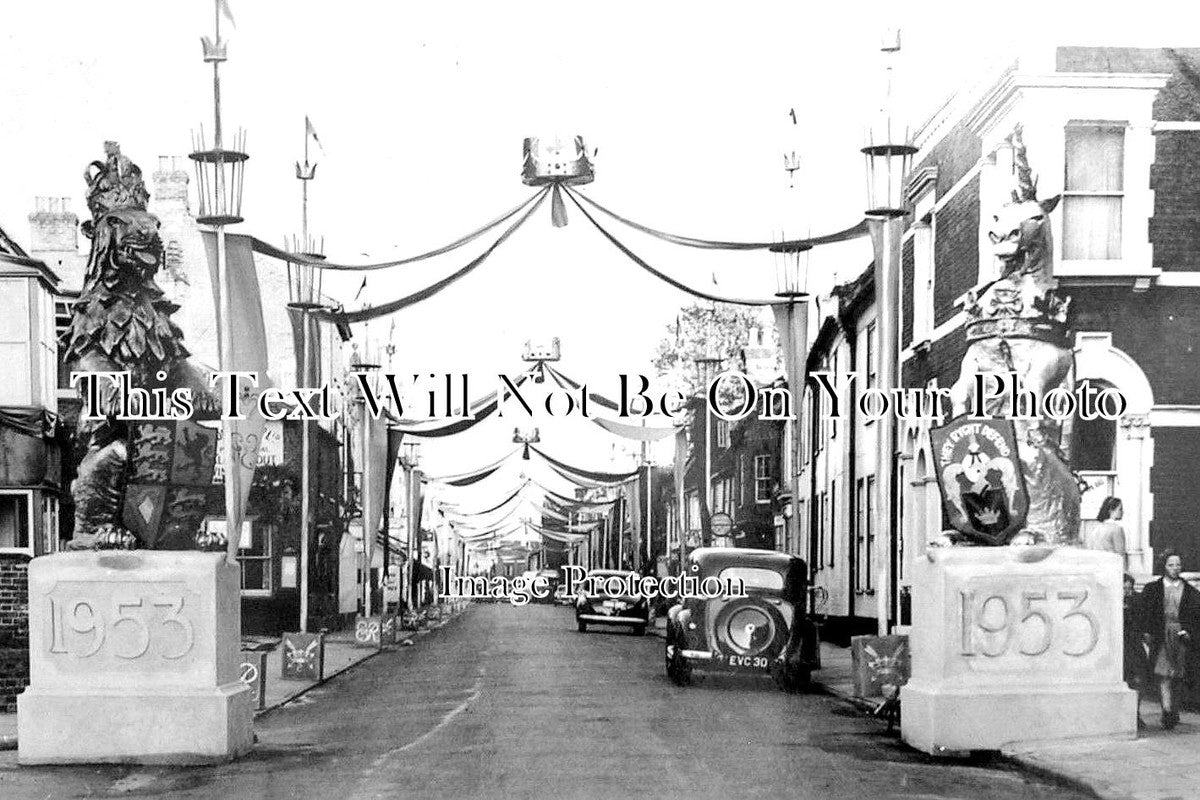 SF 1876 - Coronation Celebrations In Southwold, Suffolk 1953