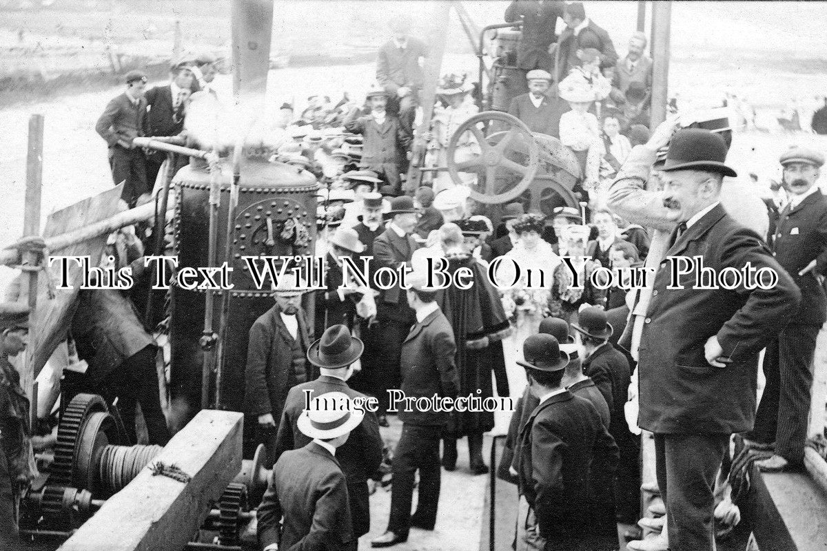 SF 193 - Suffragette Christabel Pankhurst, Southwold Pier, Suffolk 1906