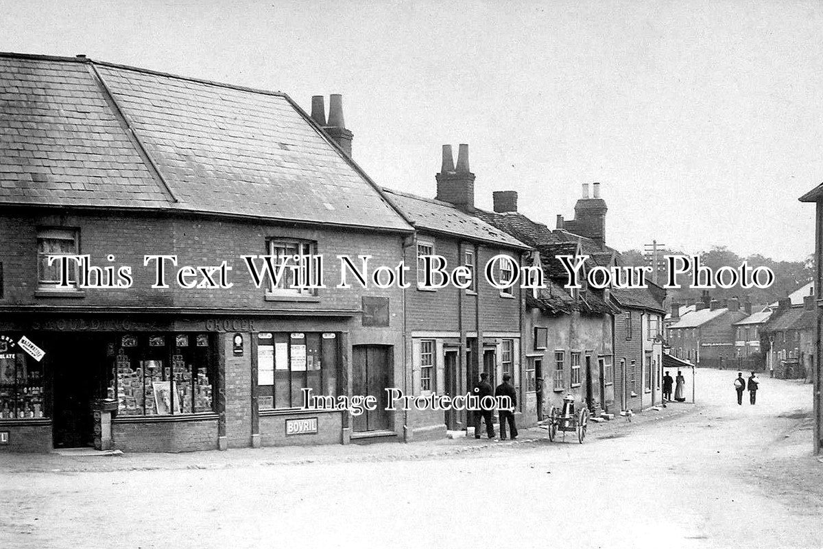 SF 25 - Skouldings Grocers, Melton, Suffolk c1905