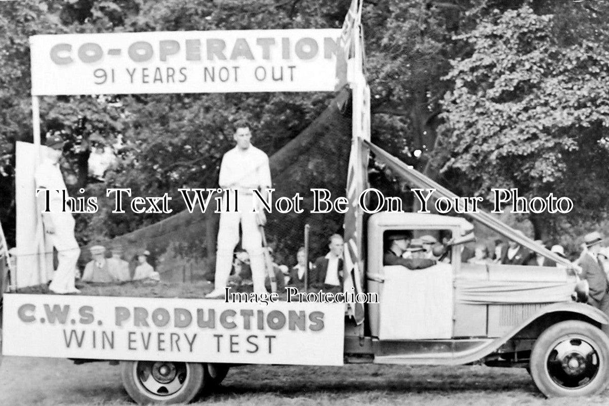 SF 291 - Co-Op Labour Day Float, Ipswich, Suffolk c1933