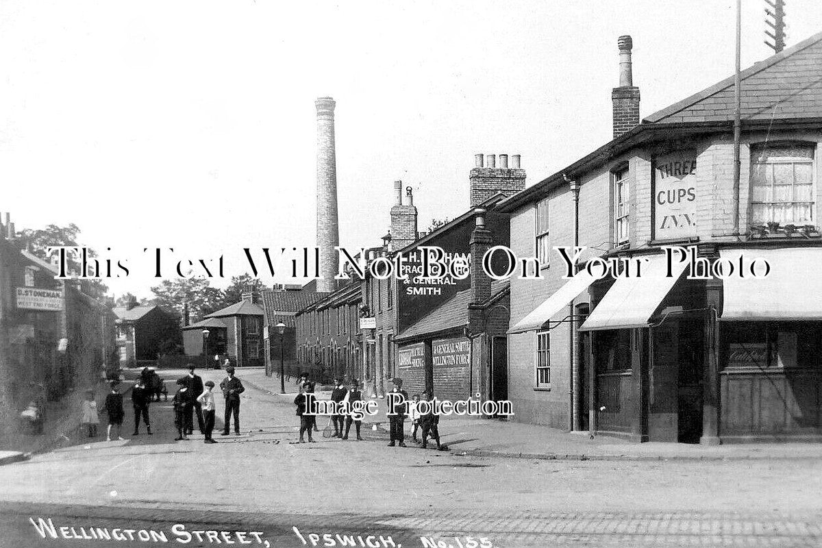 SF 4487 - The Three Cups Inn Pub, Wellington Street, Ipswich, Suffolk