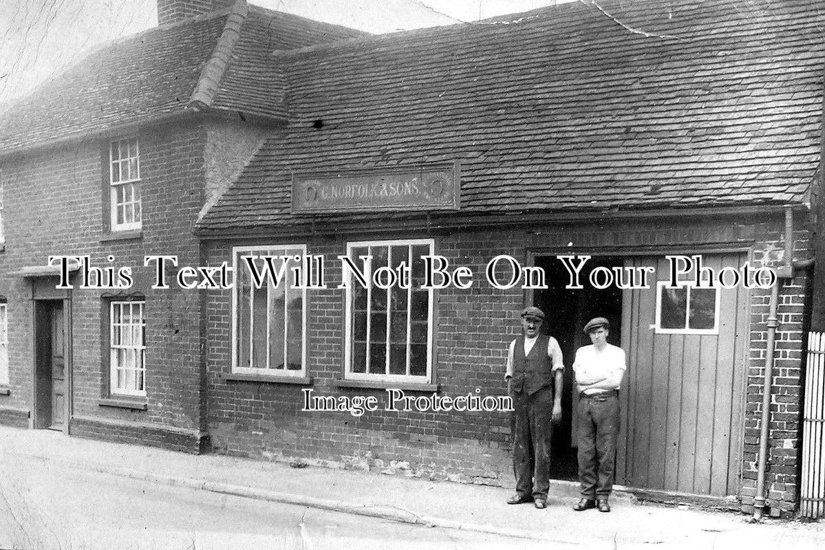 SF 608 - G Norfolk & Sons Blacksmiths, Lower Street, Stratford St Mary, Suffolk c1910