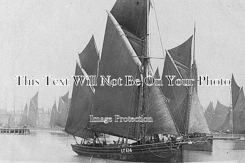 SF 610 - Trawlers In Port, Lowestoft, Suffolk c1905