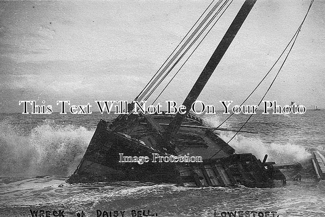 SF 645 - Drifter Daisy Bell Shipwreck, Lowestoft, Suffolk c1911