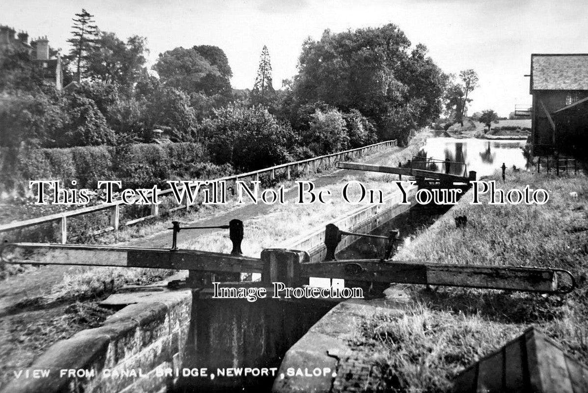 SH 382 - Canal Lock From Bridge, Newport, Shropshire c1932