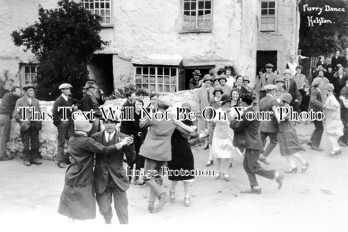SH 971 - The Furry Dance, Helston, Cornwall