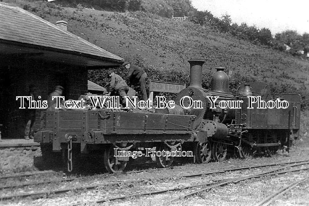 SO 11 - Comberow Railway Station, Somerset