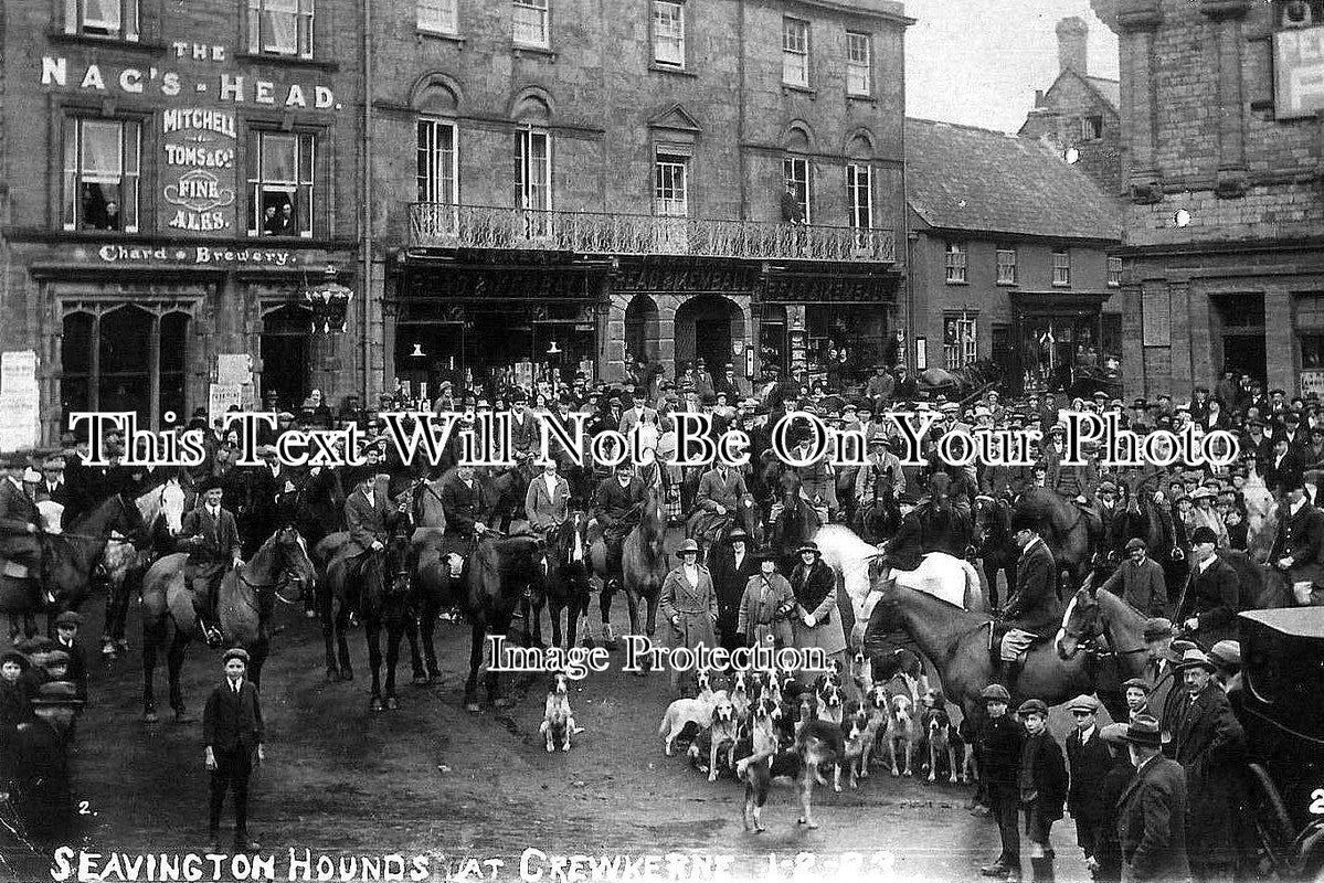 SO 17 - Seavington Hounds At Crewkerne, Somerset c1923