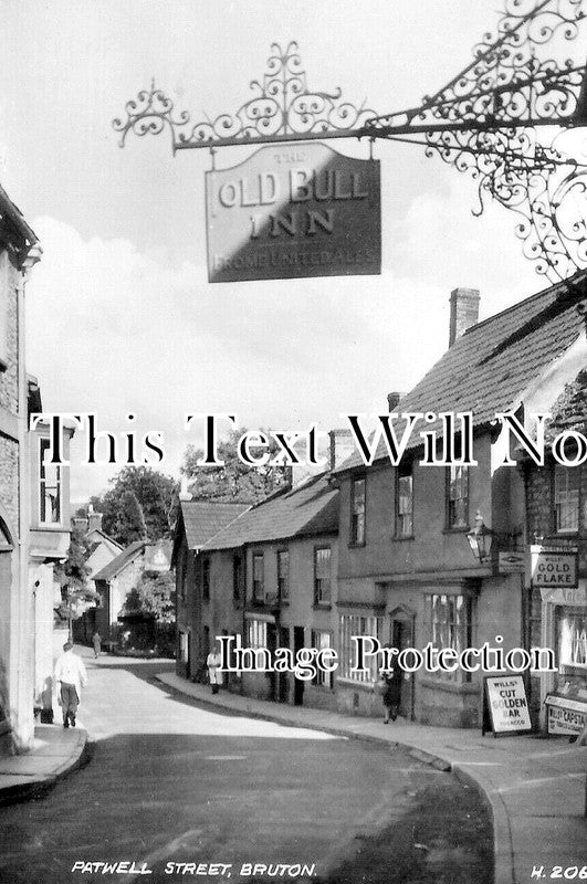 SO 2405 - The Old Bull Inn Pub, Patwell Street, Bruton, Somerset