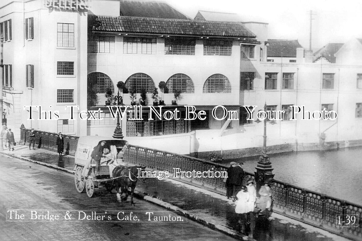 SO 2872 - The Bridge & Dellers Cafe, Taunton, Somerset c1938