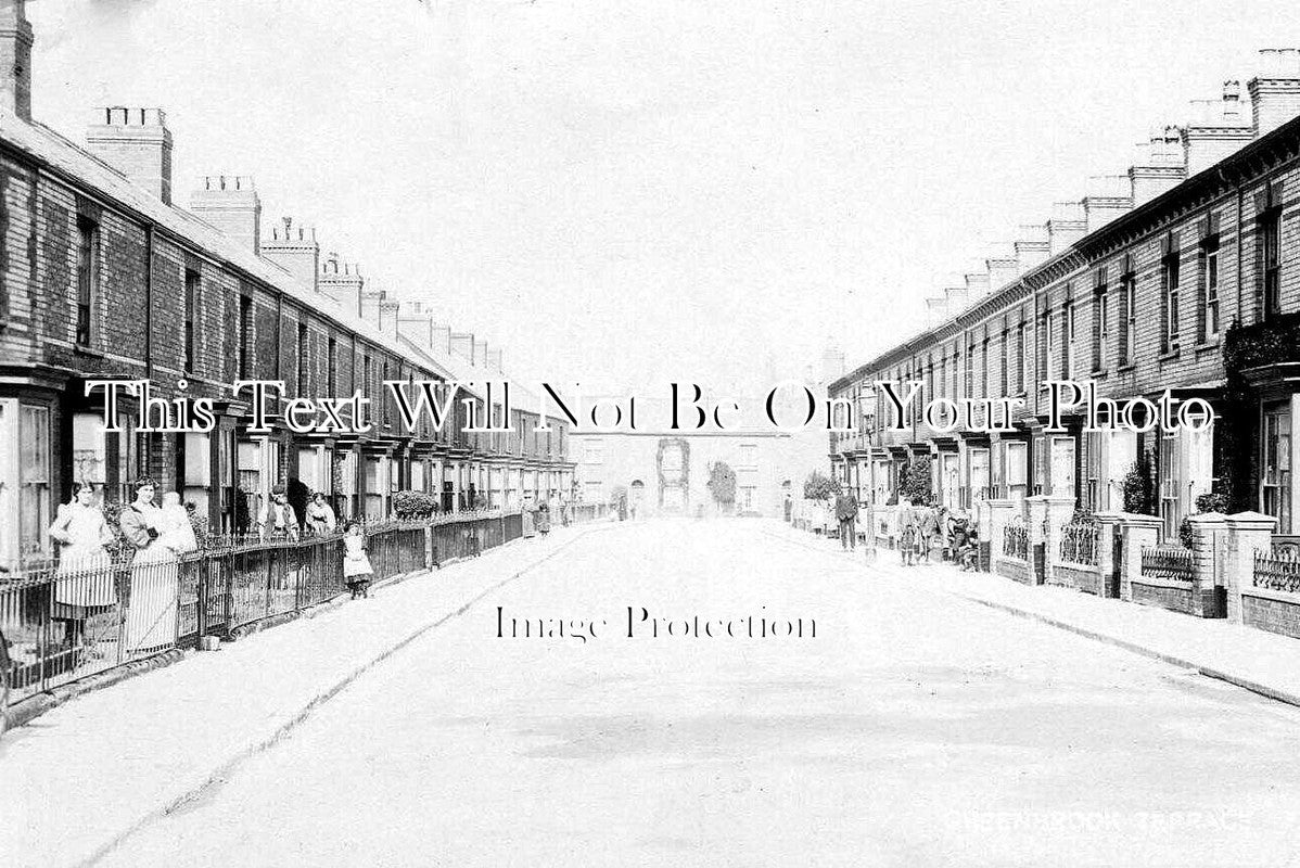 SO 2914 - Street In Taunton, Somerset c1907