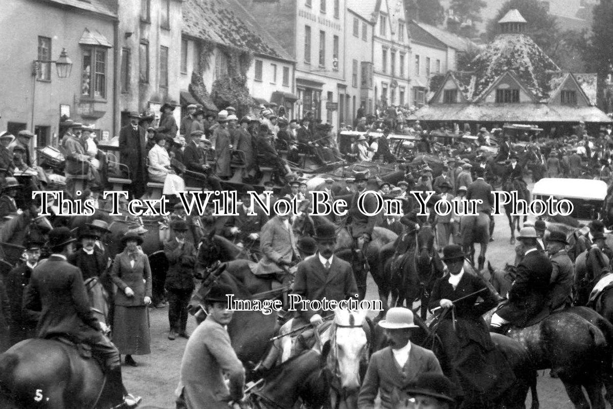 SO 337 - Hunt Meet At Dunster, Somerset