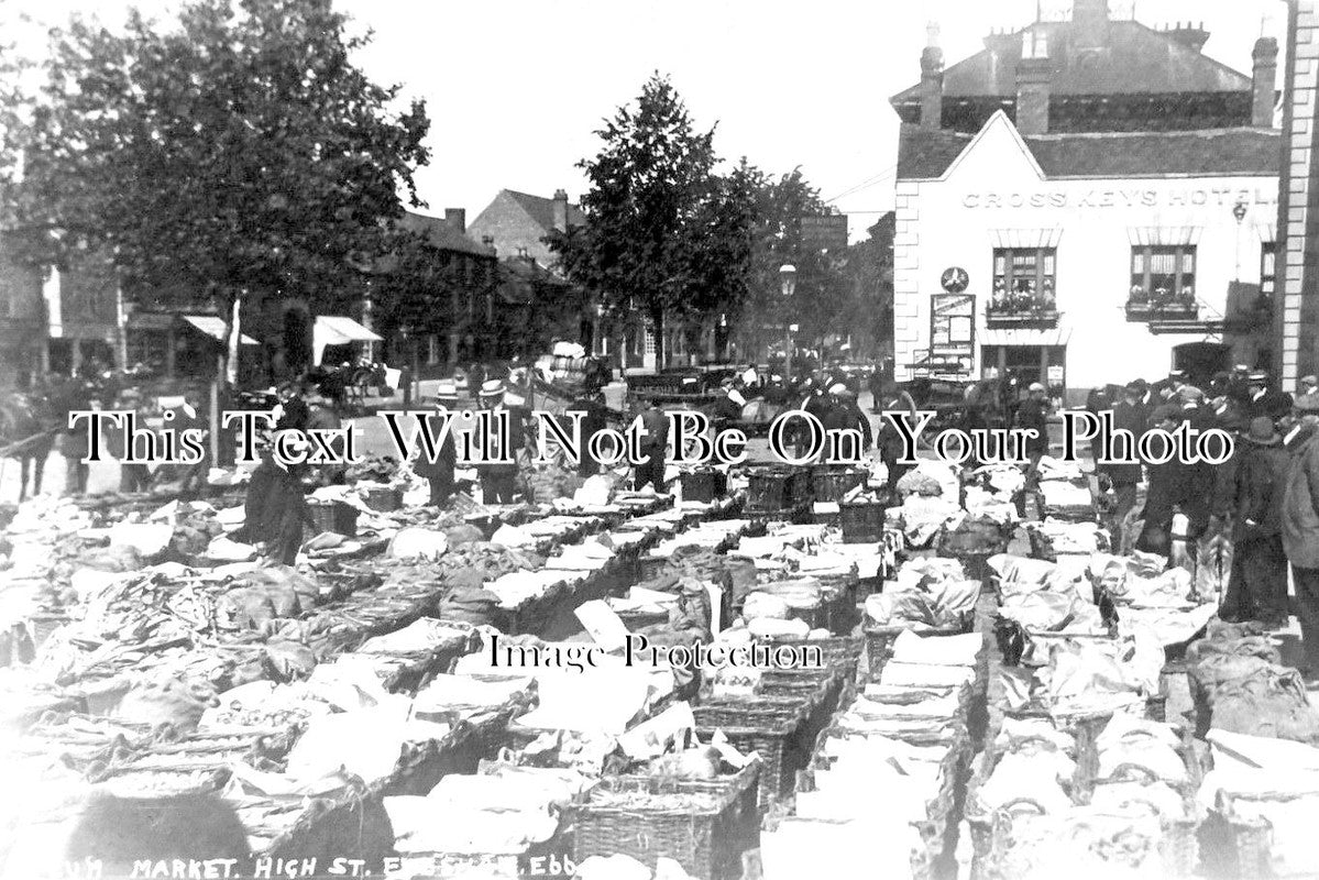 SO 710 - Garden Produce Sale In High Street, Evesham, Somerset c1905