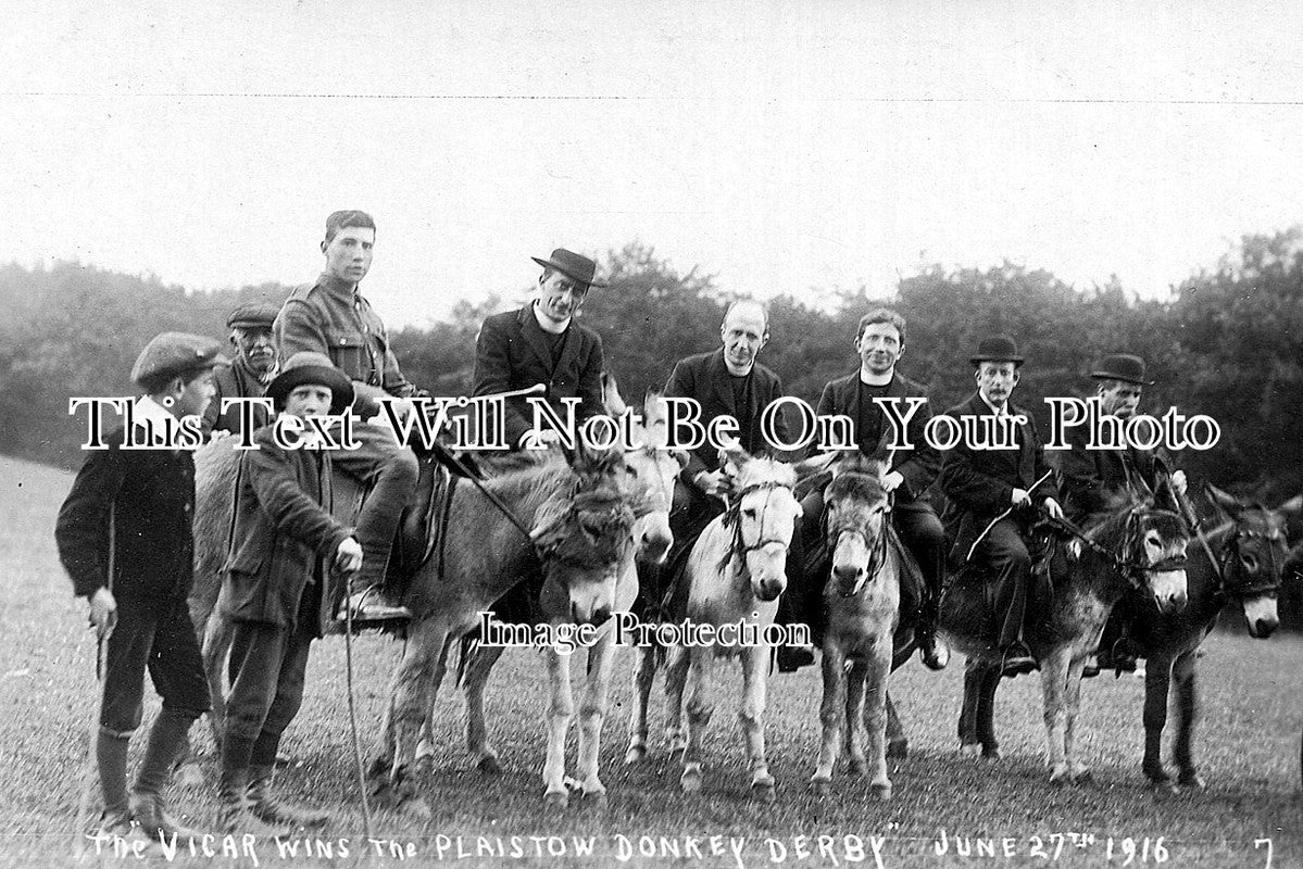 SP 212 - The Vicar Wins the Plaistow Donkey Derby June 27th 1916, London