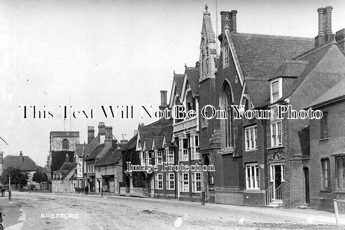 SP 339 Shefford, Bedfordshire JB Archive