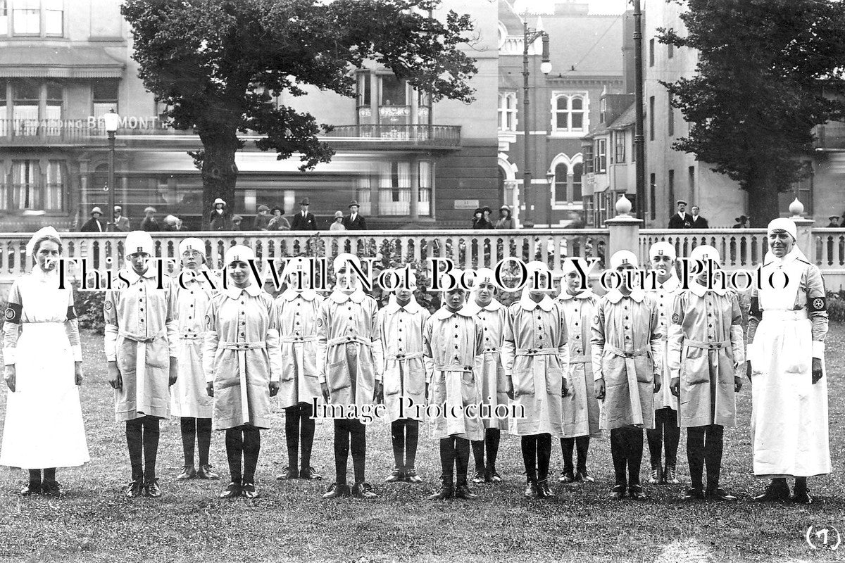 SP 461 - Nurses & Children At Brighton, Sussex