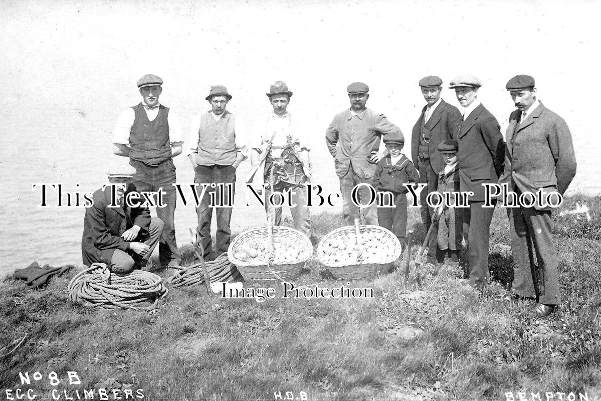 SP 743 - Bempton Egg Climbers, Yorkshire