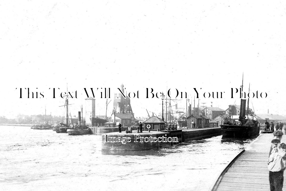 SP 773 - Goole Harbour, Yorkshire