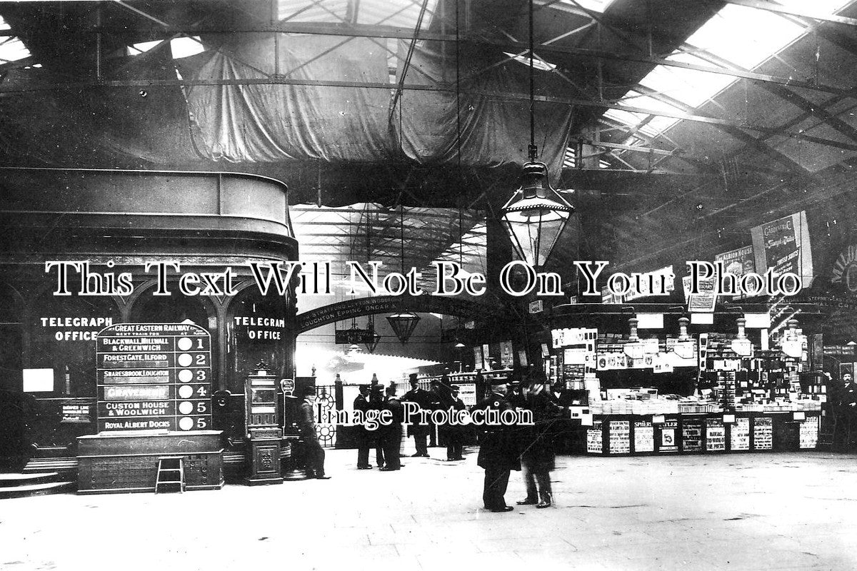 SP 822 - Fenchurch Railway Station, London