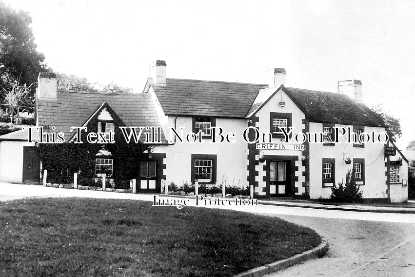 SP 825 - Griffin Inn, Llyswen, Wales