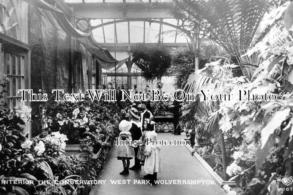 ST 1011 - The Conservatory, West Park, Wolverhampton, Staffordshire c1913
