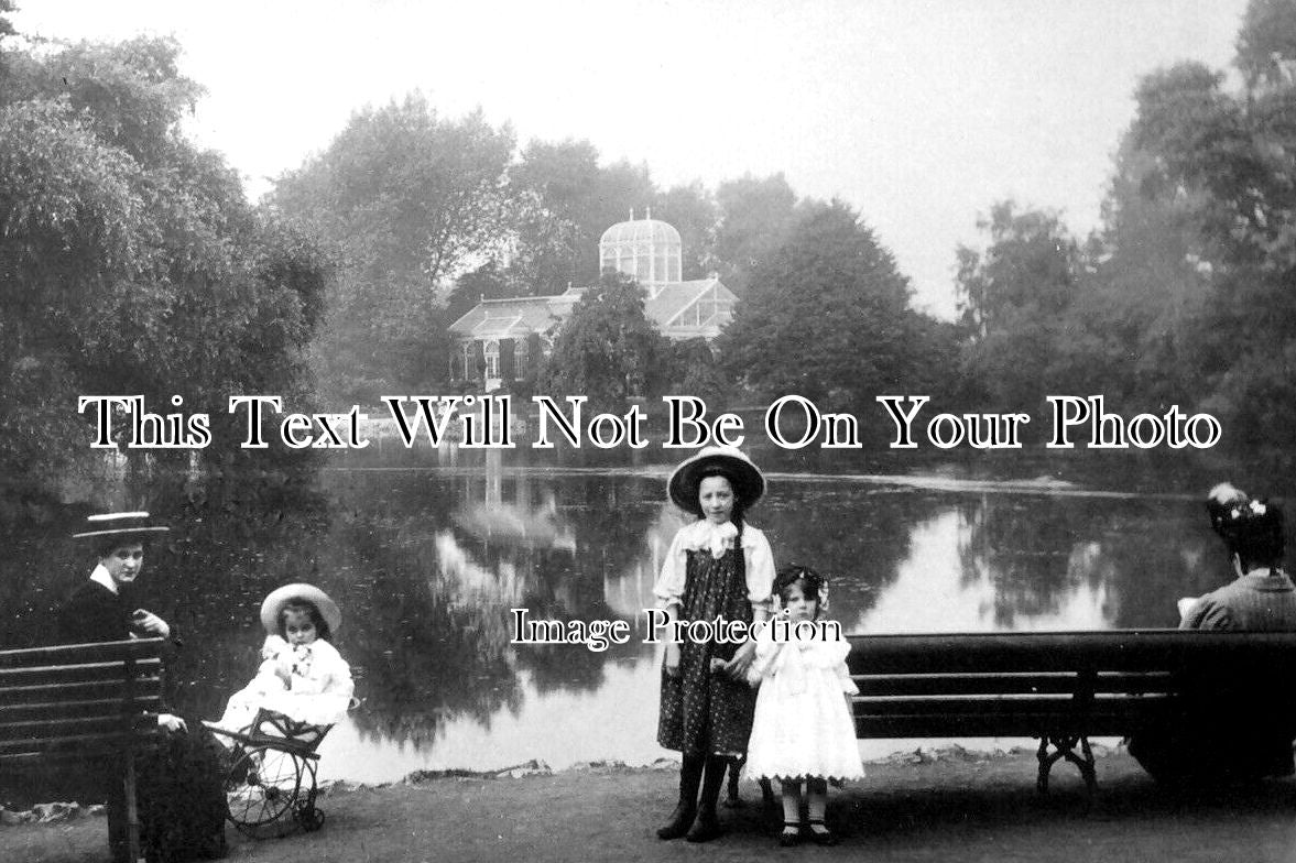 ST 1059 - West Park, Wolverhampton, Staffordshire