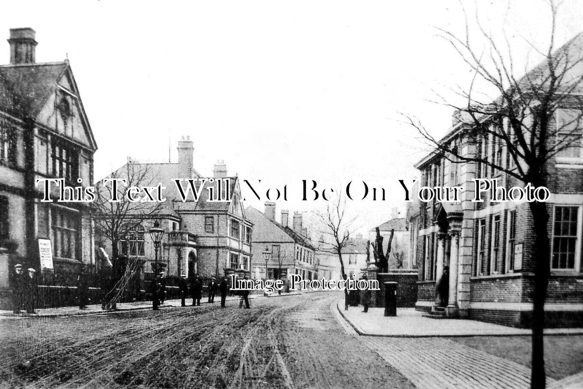 ST 1180 - Victoria Road, Darlaston, Staffordshire c1918