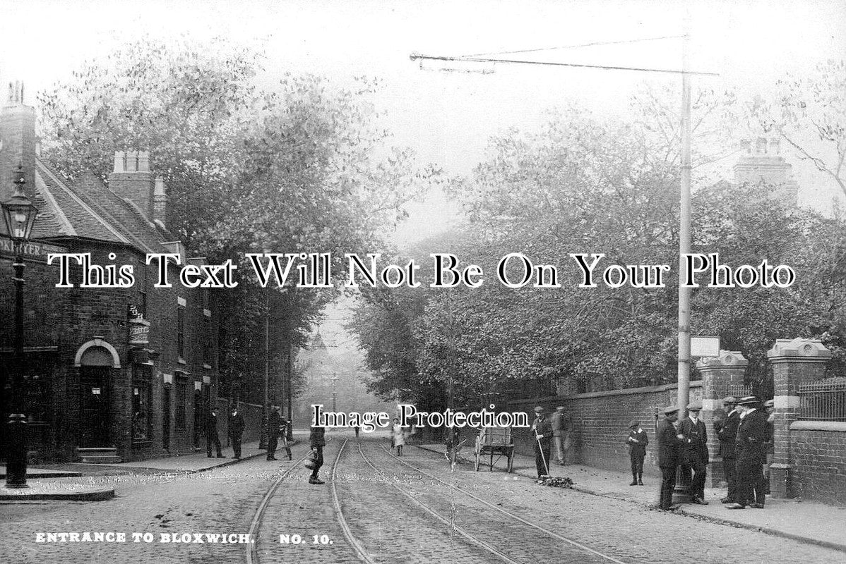 ST 1892 - Entrance To Bloxwich, Staffordshire