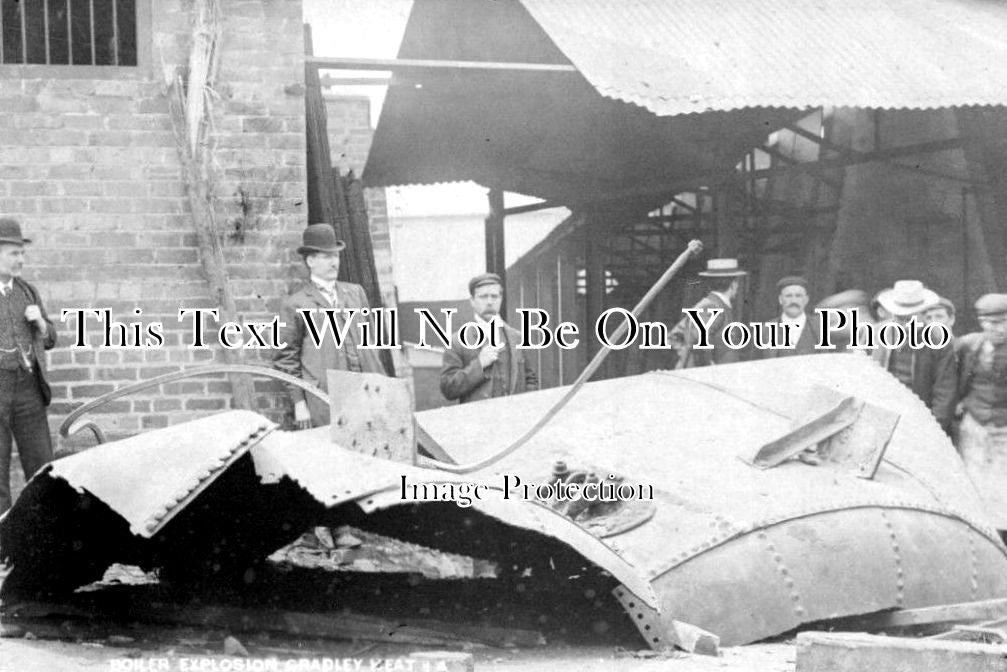 ST 899 - Boiler Explosion At Cradley Heath, Staffordshire c1906
